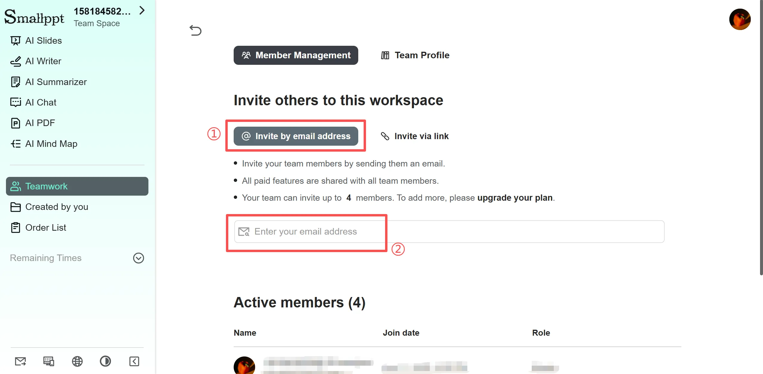 Invitar a miembros del equipo por correo en Smallppt