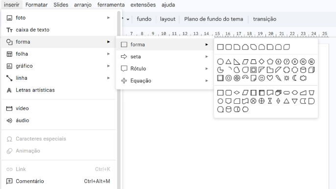 Clique em Inserir, escolha Forma e selecione um formato para o tema central. Coloque no centro do slide e escreva sua ideia principal dentro dele.